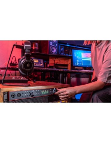 FOCUSRITE SCARLETT3-18I20 - Carte son Scarlett G3 18 entrées 20 sorties – vue détaillée