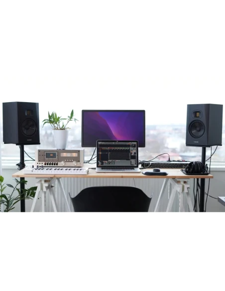 ADAM AUDIO T7V - Enceinte de proximité active 2 voies Haut-parleur 7 pouces – vue alternative