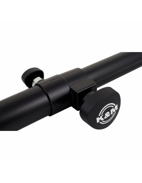K&M 21337 noir – détail de la molette de serrage et de la goupille de sécurité de la barre de couplage