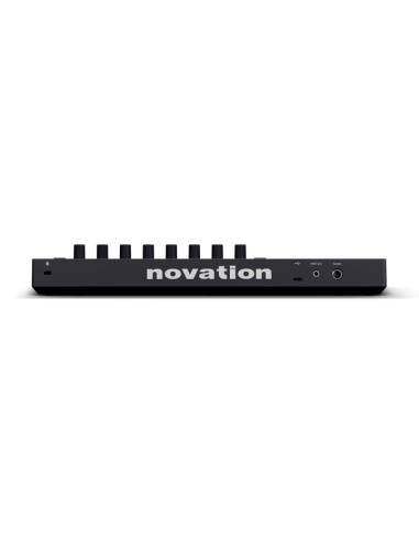 Novation Launchkey Mini 25 MK4 – panneau arrière avec ports USB, MIDI et pédale