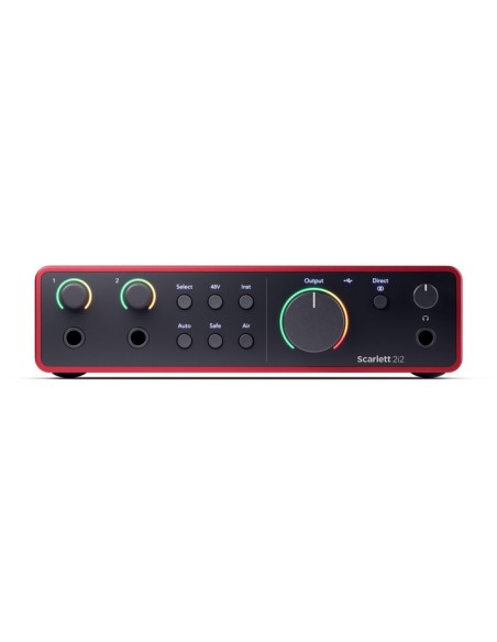 Focusrite Scarlett 2i2 4e génération – vue de face des entrées et commandes