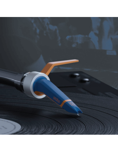 Ortofon Concorde MKII DJ – détail latéral de la cellule et du diamant sur le disque