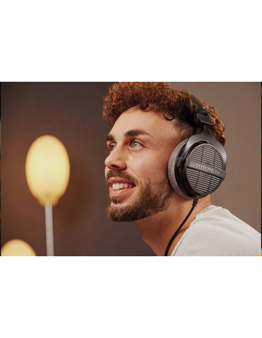 BEYERDYNAMIC DT 990 PRO – Casque de studio 80 Ohms | Sonopro