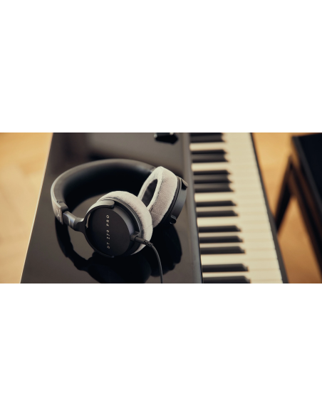 BEYERDYNAMIC DT 270 PRO – Casque studio fermé | Sonopro