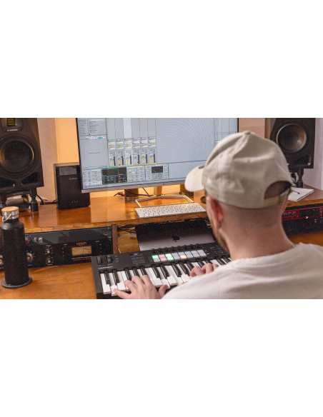 NOVATION LAUNCHKEY-37-MK4 – Clavier maître 37 | Sonopro