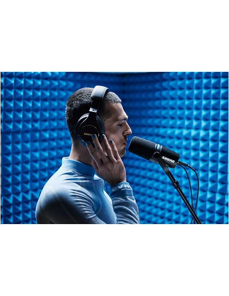 SHURE MV7+ – Microphone USB-C/XLR pour podcast | Sonopro