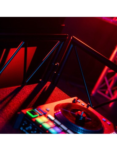 PLUGGER EVENT STAGE BLACK – Stand DJ pliable noir pour contrôleur