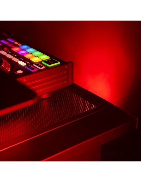PLUGGER EVENT STATION stand DJ acier avec sac | Sonopro-Discount.com et Sonopro Les Mags