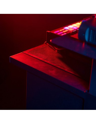 PLUGGER EVENT STATION stand DJ acier avec sac | Sonopro-Discount.com et Sonopro Les Mags