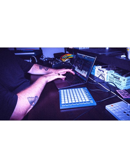 NOVATION FLPAD-MINI – Contrôleur MIDI 64 pads FL Studio | Sonopro